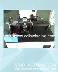 China Máquina formadora de papel de isolamento de filme de poliéster de estator para forros de ranhura de estator de dois pólos fornecedor